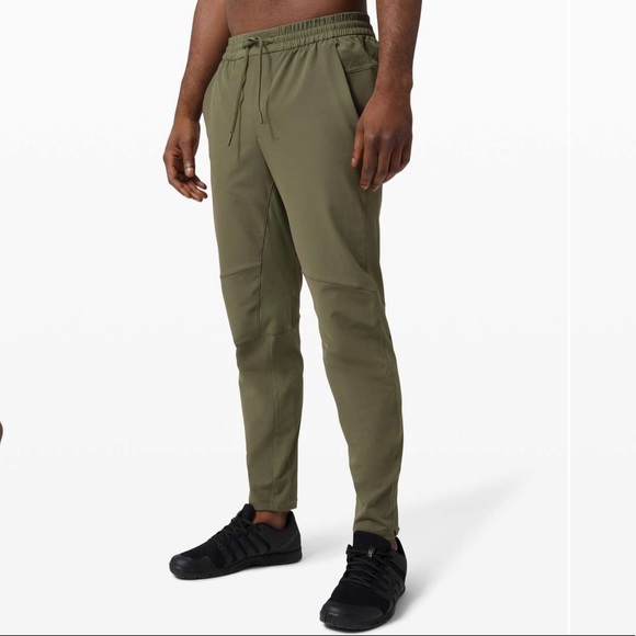 lululemon athletica Other - Lululemon License To Train Pant in Medium Olive Size XS